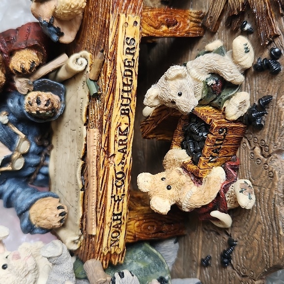 Boyds Bears & Friends Noah & Co..Ark Builders (In box) - Picture 2 of 9